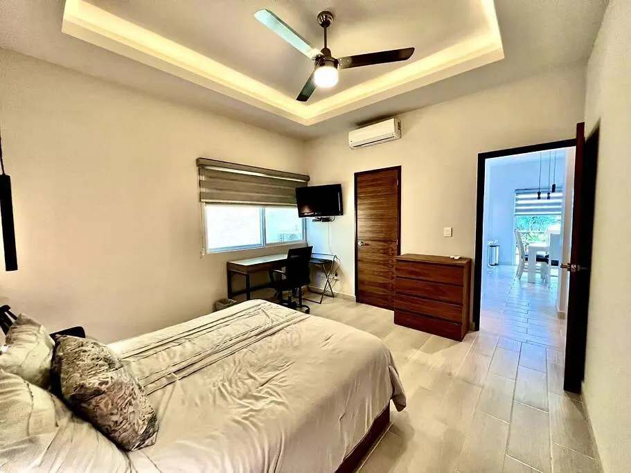 Апартаменты Modern Luxury 2Br 2Ba Near Mamitas Beach Club Плая-дель-Кармен
