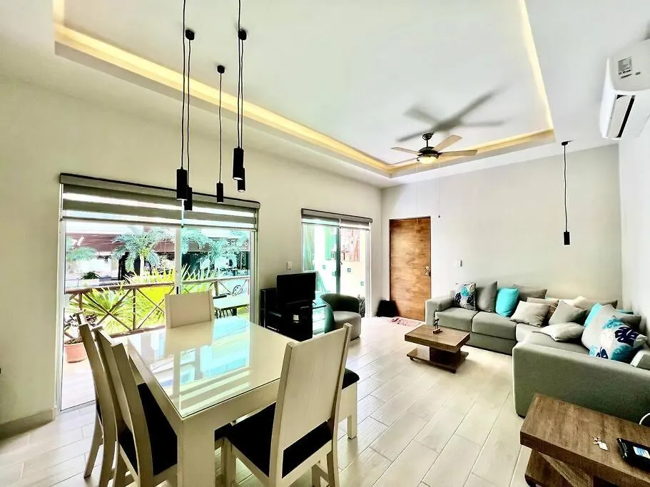 Modern Luxury 2Br 2Ba Near Mamitas Beach Club Плая-дель-Кармен Апартаменты
